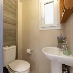 Appartement The White Tower Luxury - 2br, 1ba, 1wc By Thesskey Residences *