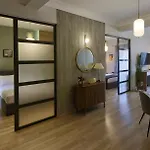 The White Tower Luxury - 2br, 1ba, 1wc By Thesskey Residences Апартаменты *