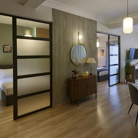 The White Tower Luxury By Thesskey Residences Apartman *