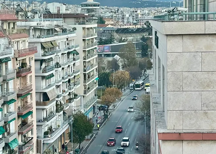 The White Tower Luxury - 2br, 1ba, 1wc By Thesskey Residences דירה סלוניקי