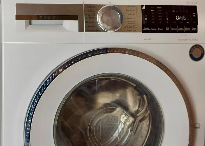 Appartamento The White Tower Luxury - 2br, 1ba, 1wc By Thesskey Residences