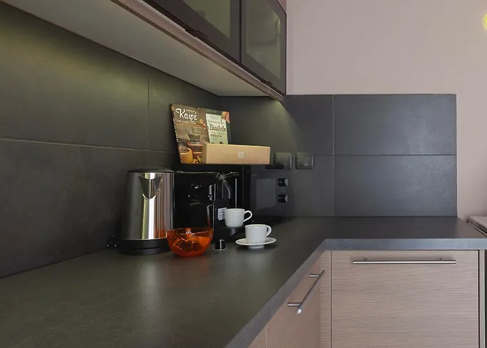 The White Tower Luxury - 2br, 1ba, 1wc By Thesskey Residences Appartamento