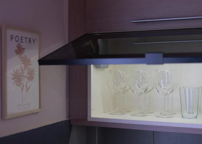 Appartamento The White Tower Luxury - 2br, 1ba, 1wc By Thesskey Residences