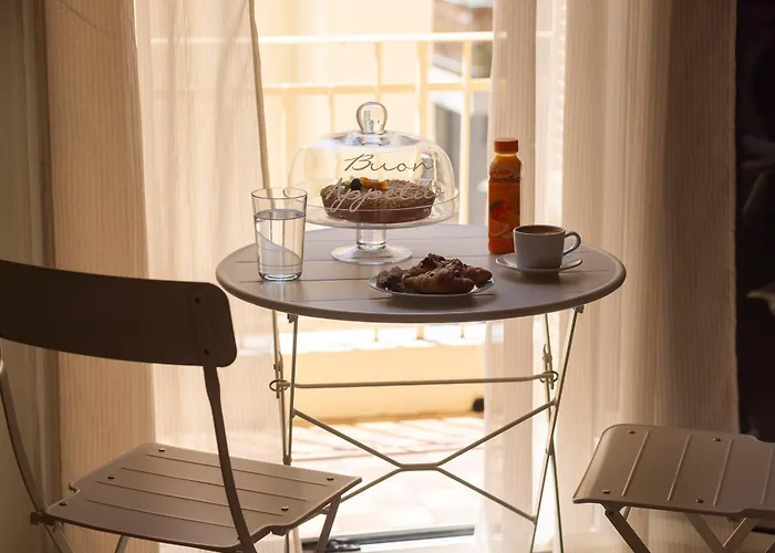 The White Tower Luxury - 2br, 1ba, 1wc By Thesskey Residences *